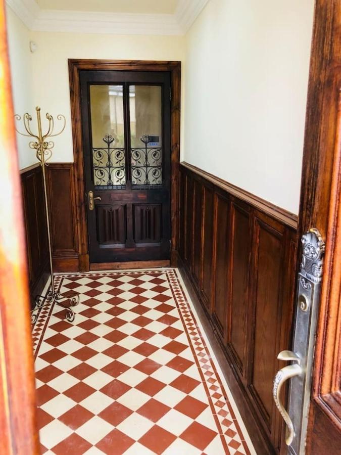 Beautiful 4-Bed Villa In Γλασκώβη Εξωτερικό φωτογραφία